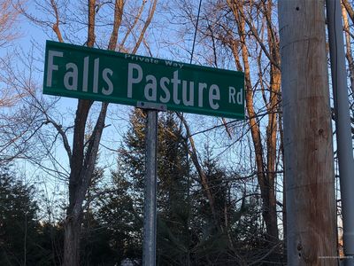 2 Falls Pasture Rd, York, ME, 03909