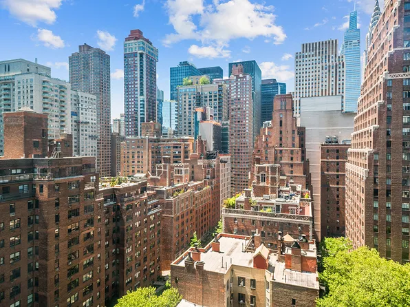 25 Tudor City Place image 1 of 13