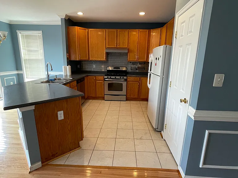 43776 Maison Blanc Sq — Photo 5