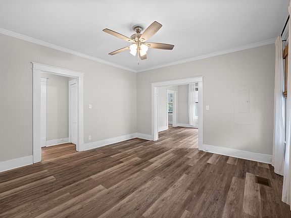 5th image of 1317 Hixson Pike