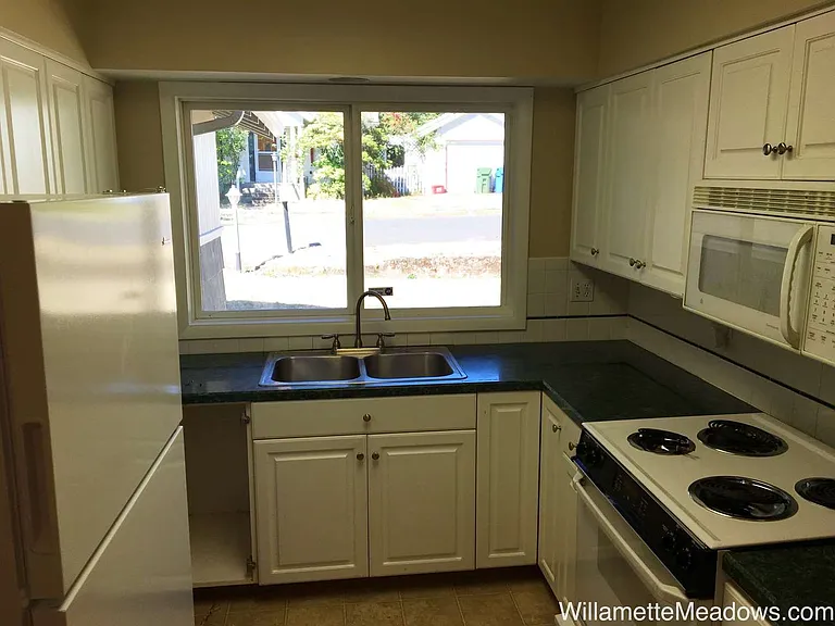 2770 Nola Ave SE — Photo 24