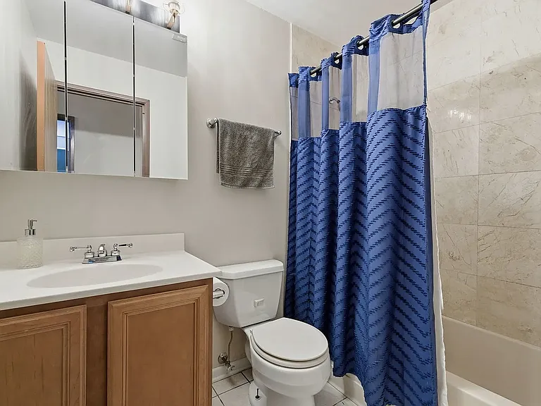 2238 Abbeywood Dr #F — Photo 11