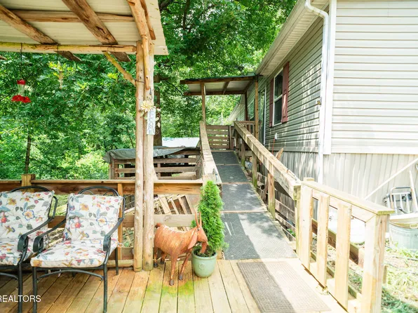 609 Miller Hollow Rd, Bean Station, TN 37708