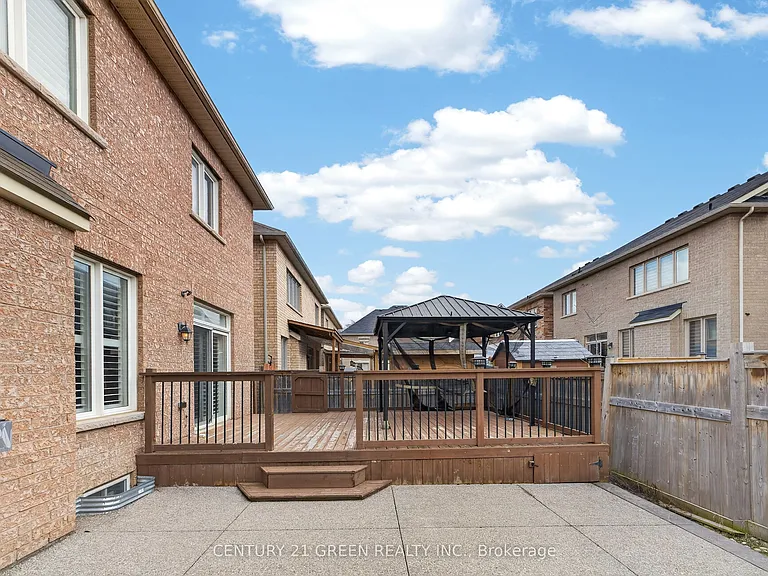 50 Bellcrest Rd — Photo 44