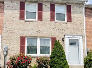 106 Grimes Ct, Mount Airy, MD 21771