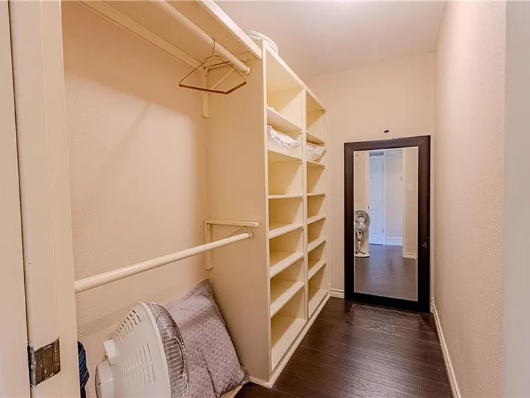 4902 Saratoga Blvd #1 — Photo 4