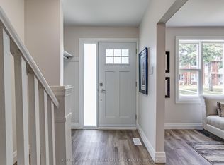 55 Cedar St, Ajax, ON L1S 1T9