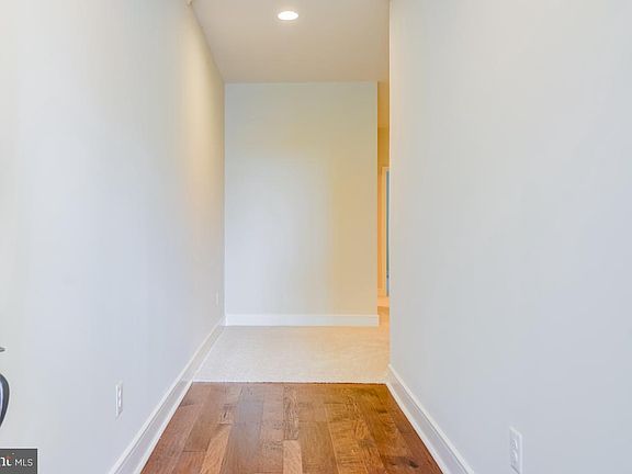3rd image of 7755 Belvale Dr