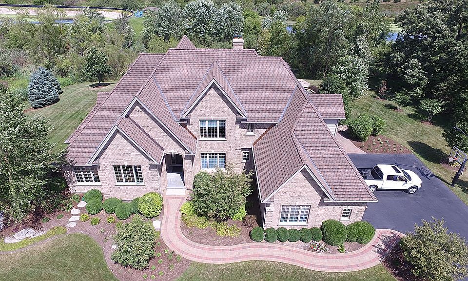 2nd image of 36W530 Oak Pointe Dr