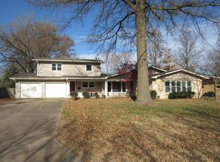 2205 E Claiborne St, Springfield, MO 65804