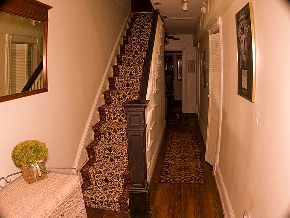 40' hallway