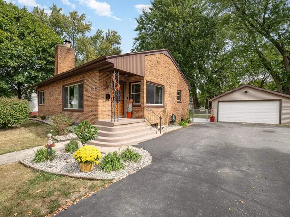 121 S State St, Alma, MI 48801