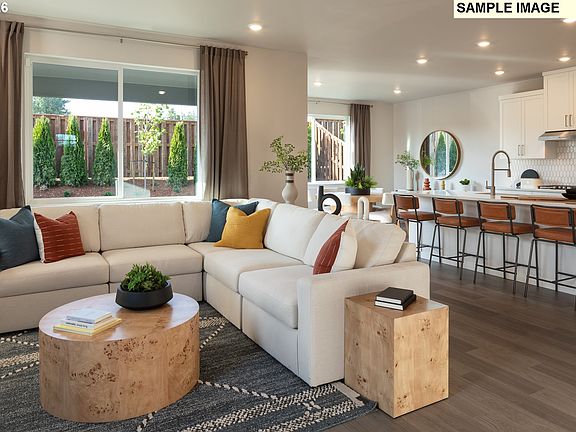 7th image of this home