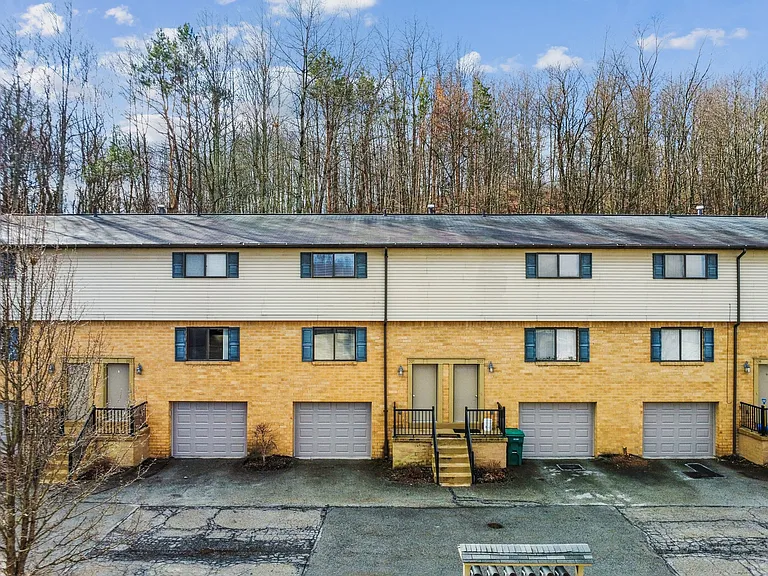 123 Racquet Club Dr #123 — Photo 4
