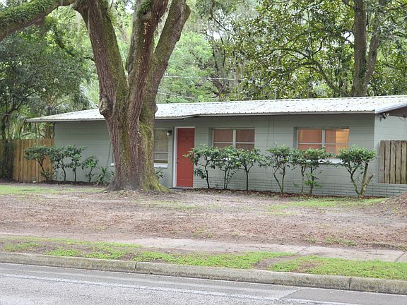 2nd image of 1910 NW 55th St