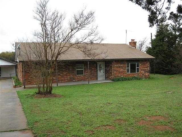 1st image of 23404 Laura Dr