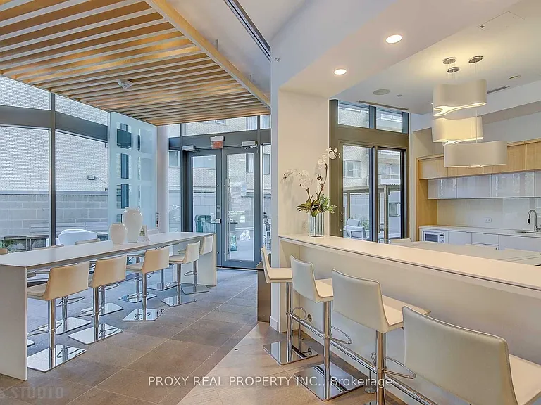 45 Charles St E #3507 — Photo 4