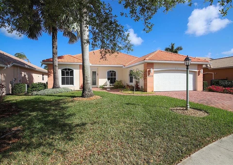 1st image of 3584 Royal Palm Dr