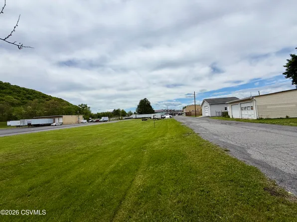 Walnut St, Sunbury, PA 17801
