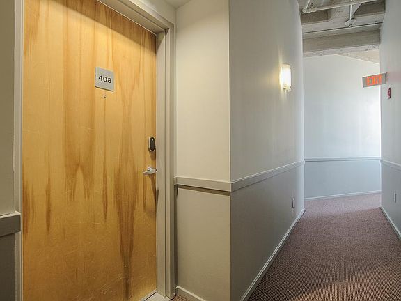 5th image of 2107 Grand 408 Blvd