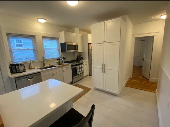 665 Main St #1, Watertown, MA 02472