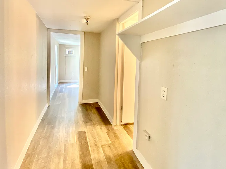 109 Harmons Way — Photo 12
