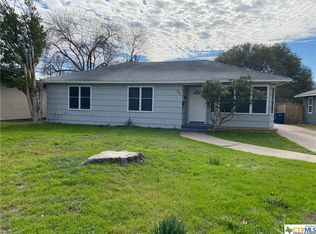 423 Perryman St, New Braunfels, TX 78130