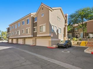 2755 Fountain Ridge Ln, Henderson, NV 89074