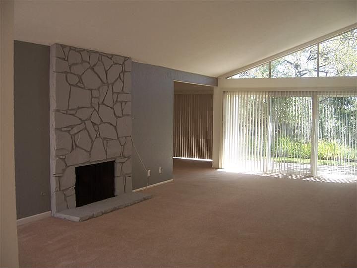 2nd image of 116 Oak Hill Dr