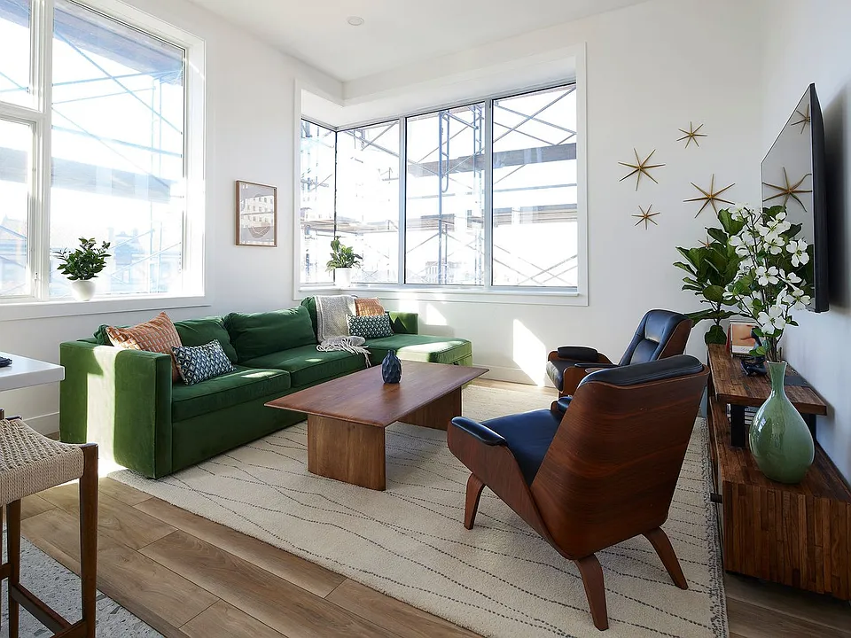 57 Newark St #1-ID1041919P