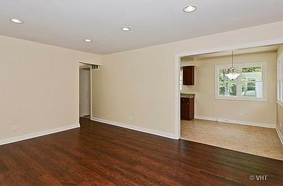 3rd image of 21951 Millard Ave