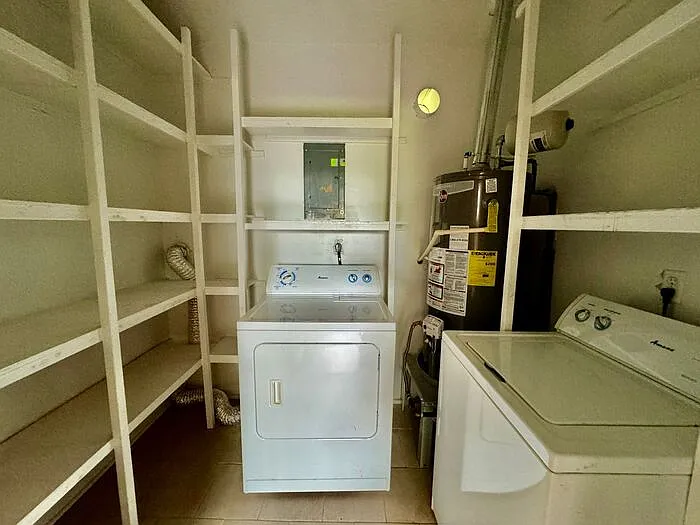 3508 Spruce Ave SW — Photo 13