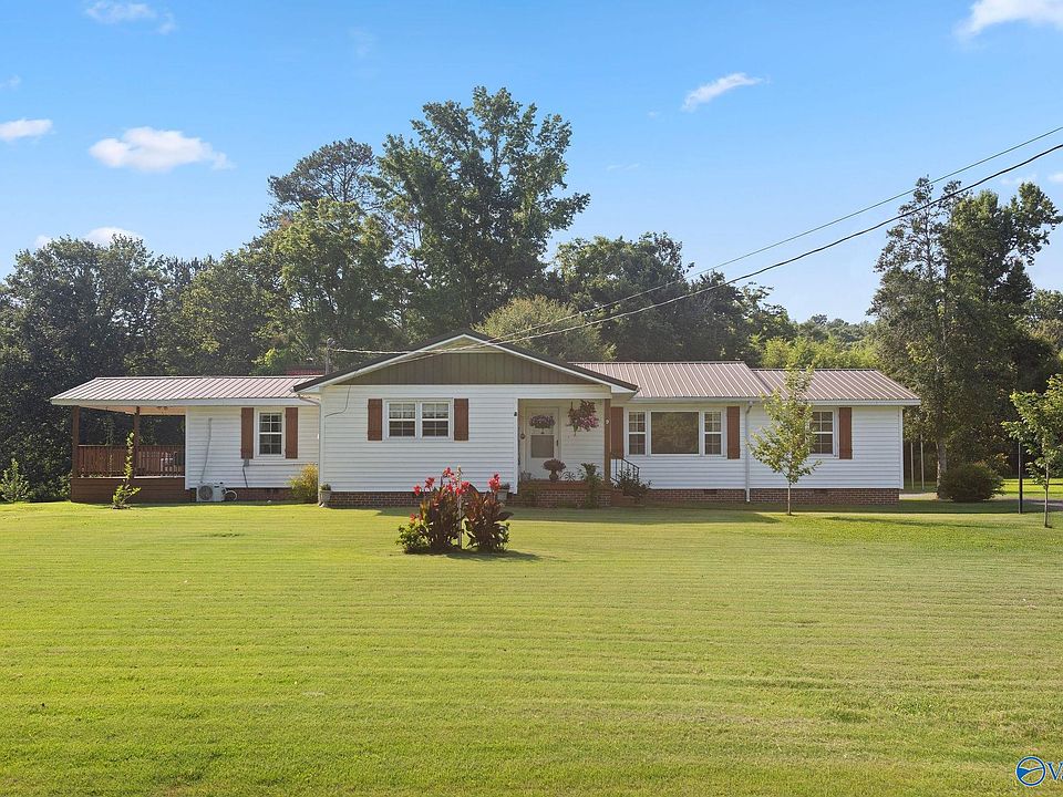 1st image of 510 Valley Dr