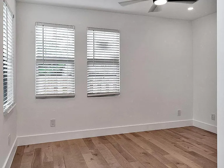 829 N K St — Photo 11