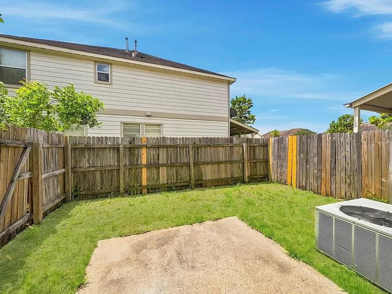 13015 Cressida Glen Ln — Photo 32