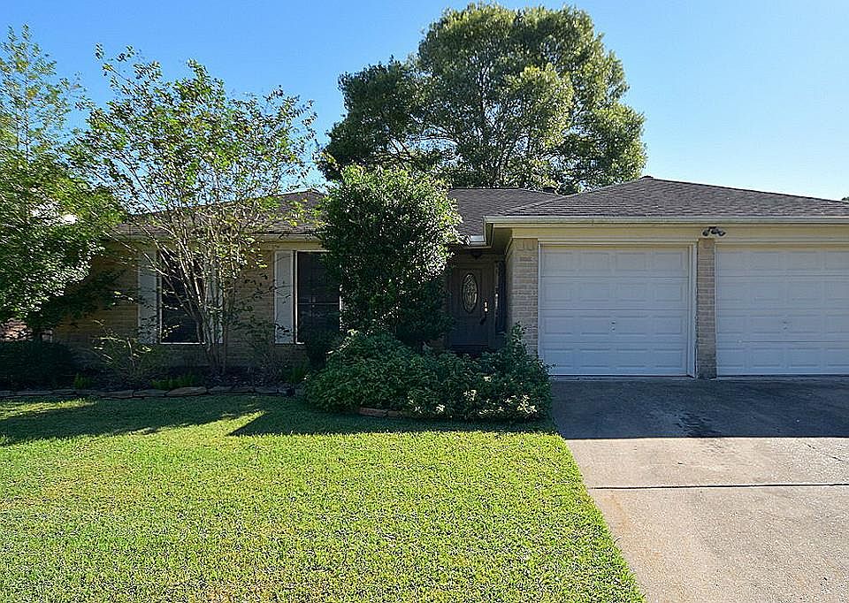 1st image of 12019 Osage Park Dr