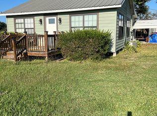 101 E Bailey St, Refugio, TX 78377