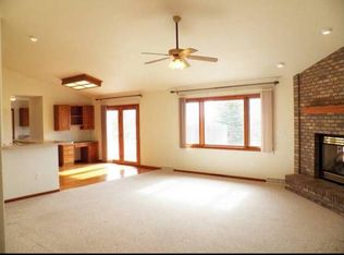 1501 Twin Mountain Rd, Cheyenne, WY 82009