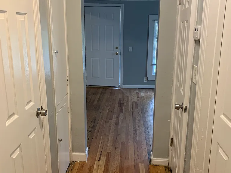 12944 Rosemont Ave — Photo 2