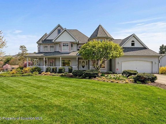 3rd image of 103 Meadow Creek Rd