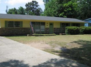 2809 Cottage Hill Rd, Mobile, AL 36606