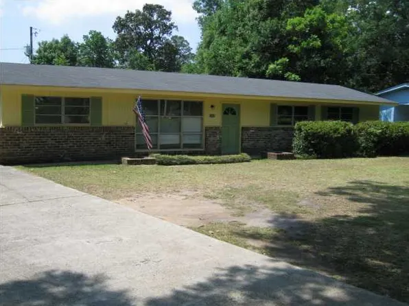 2809 Cottage Hill Rd, Mobile, AL 36606