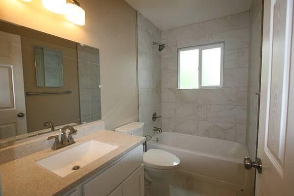 1st image of 835 Bing Dr APT 31