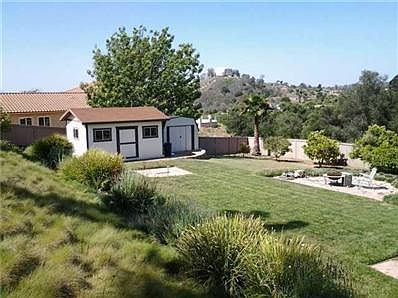 5th image of 1311-13 Cresta Loma Dr