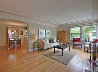 3637 NE Ainsworth St, Portland, OR 97211
