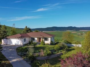 1218 Canterwood Dr, Moscow, ID 83843