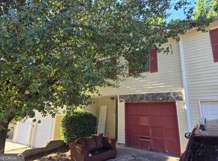 1406 Pine Tree Trl S, Atlanta, GA 30349