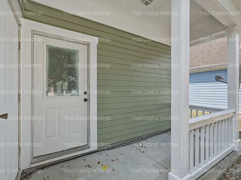 905 Meares St — Photo 25