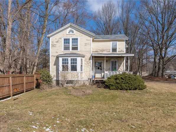 55 Steele Rd, Waterloo, NY 13165