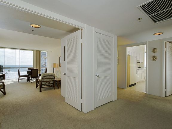 2nd image of 1750 Avenida Del Mundo Unit 807